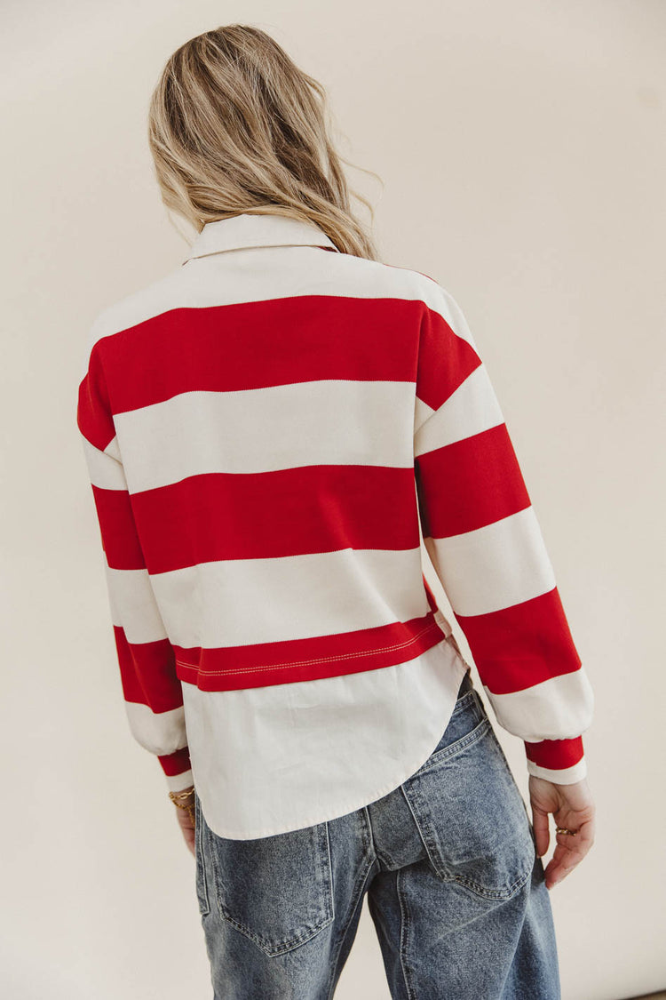 Knit top in red and cream 