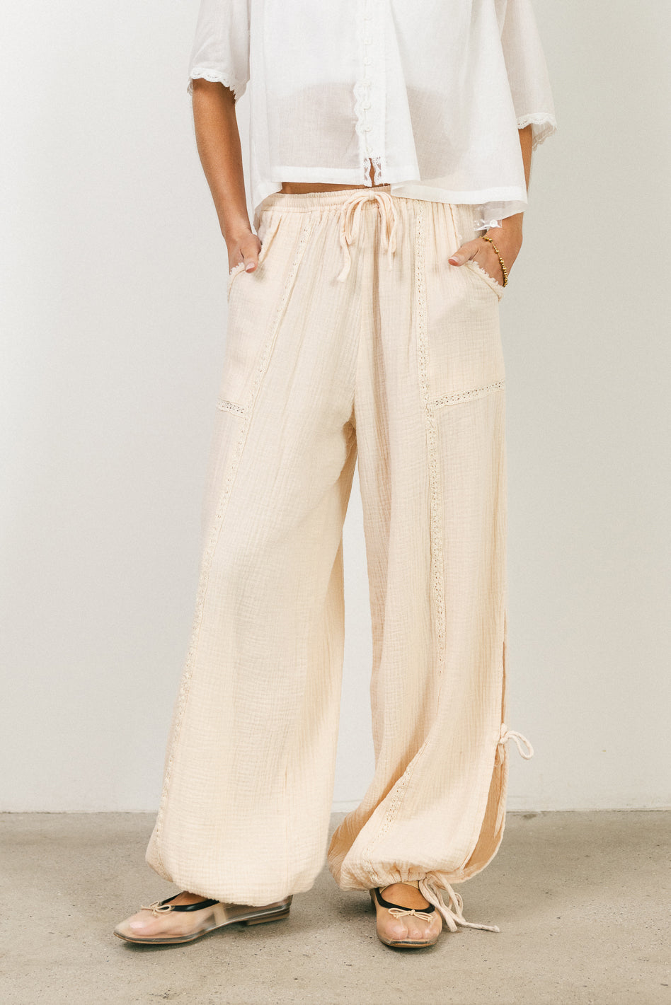 Avery Crinkle Joggers in Oatmeal - FINAL SALE