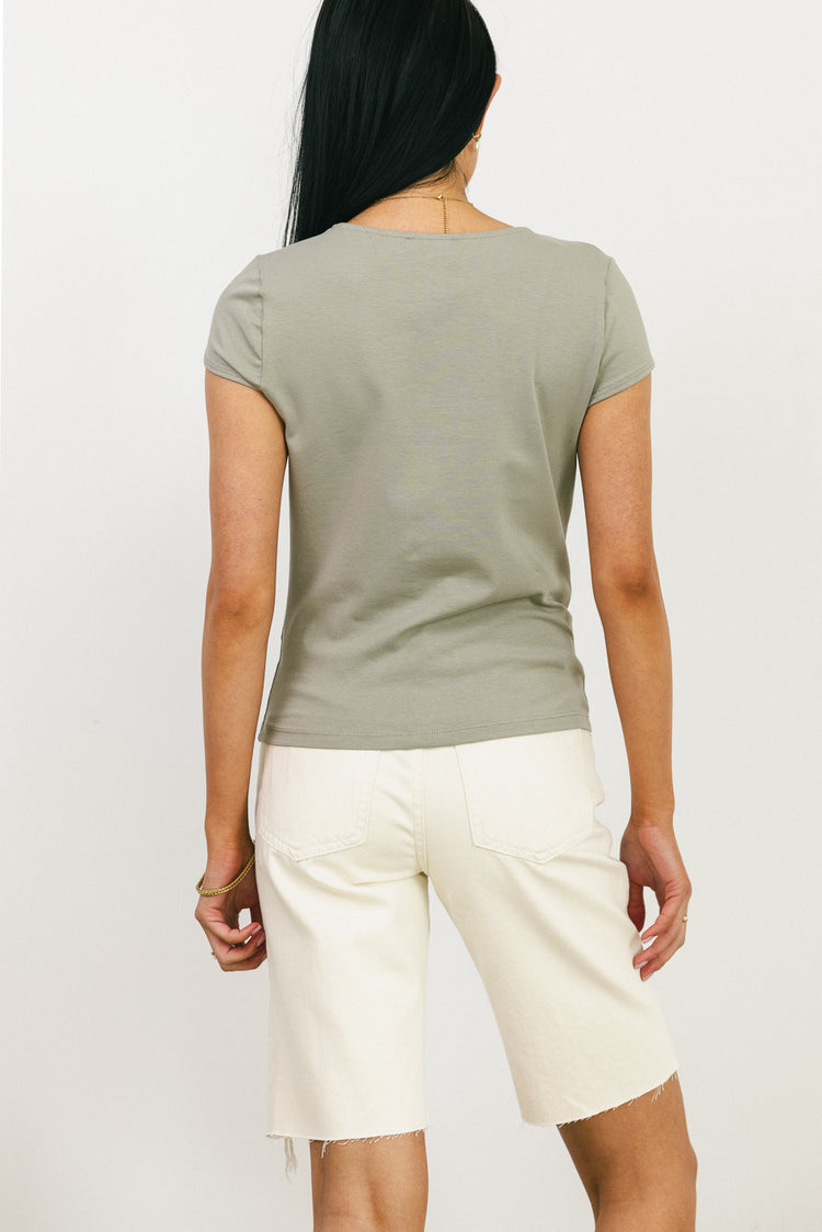 Basic green short sleeve