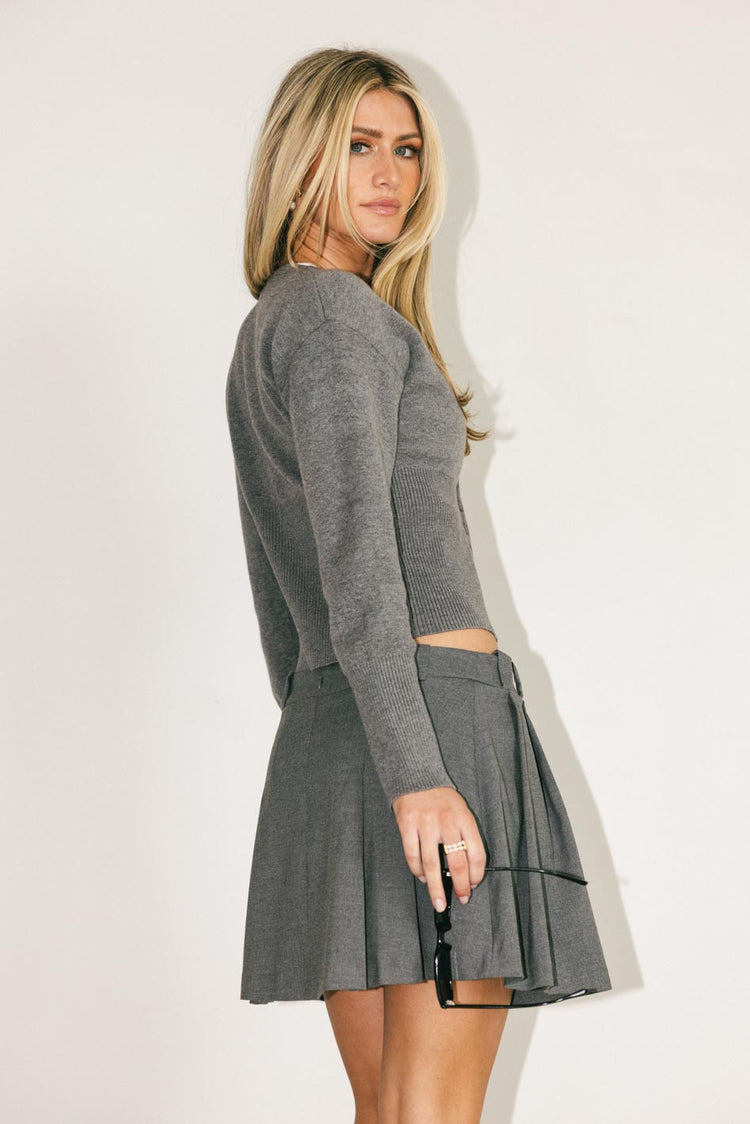 Long sleeves top in grey 