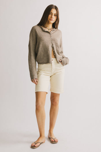BERMUDA SHORTS IN IVORY 