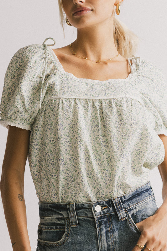 floral short sleeve blouse