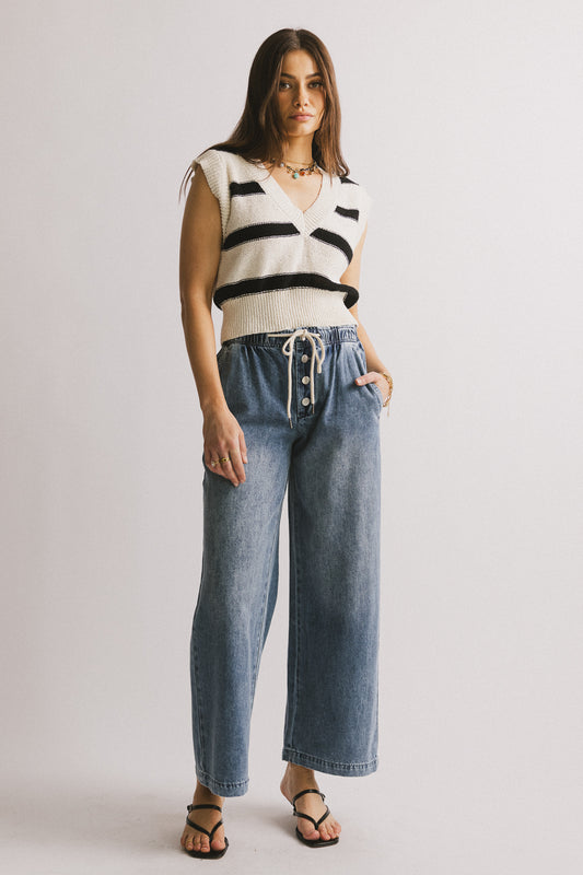 button and elastic waist pants