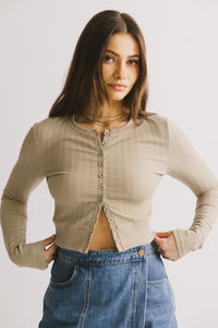 Round neck knit top