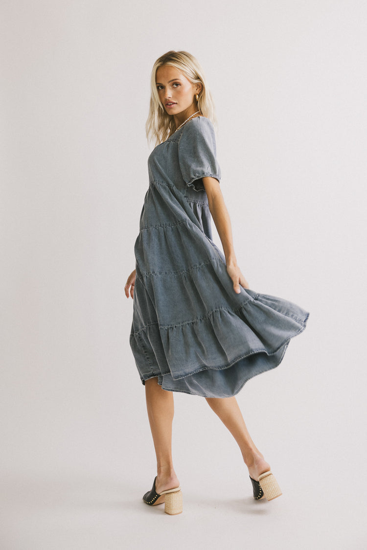 short sleeve midi dress