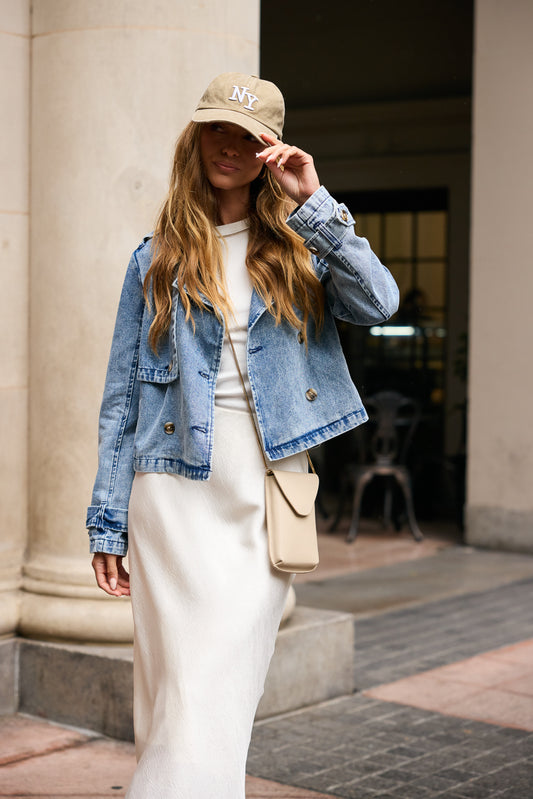 COLLARED DENIM JACKET