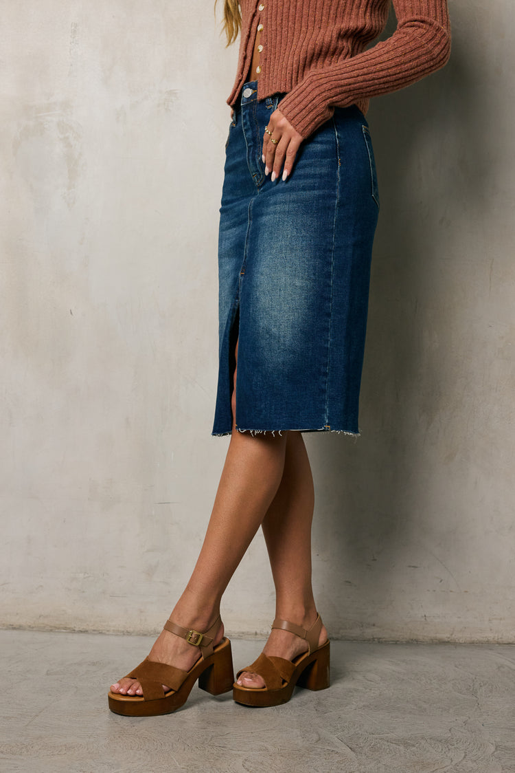 dark wash denim skirt