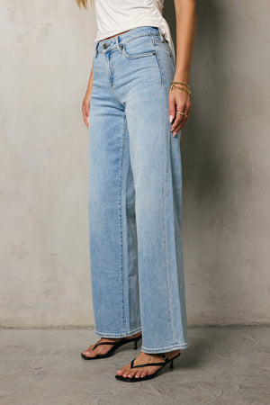 Ashtin Low Rise Dad Jeans