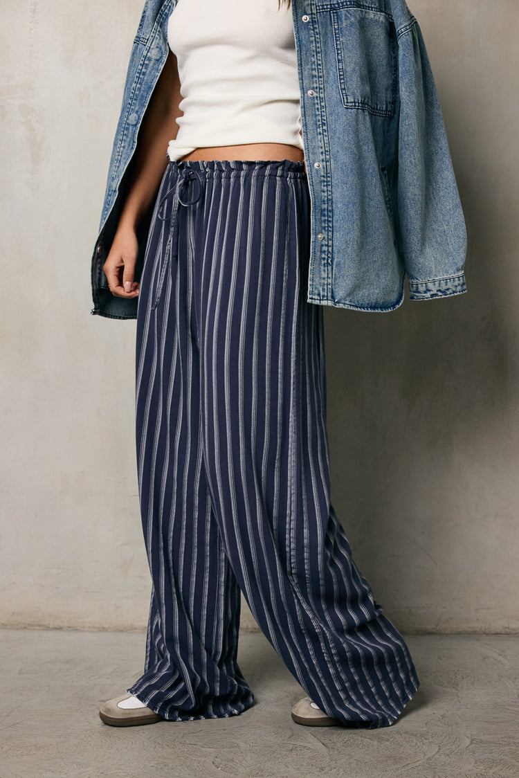 navy wide leg pants