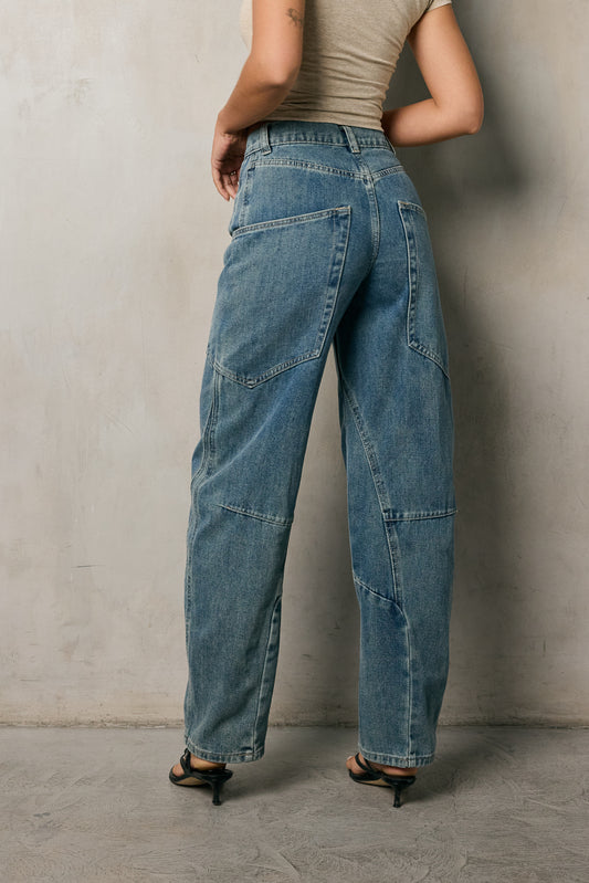 Zarha Tapered Barrel Jeans