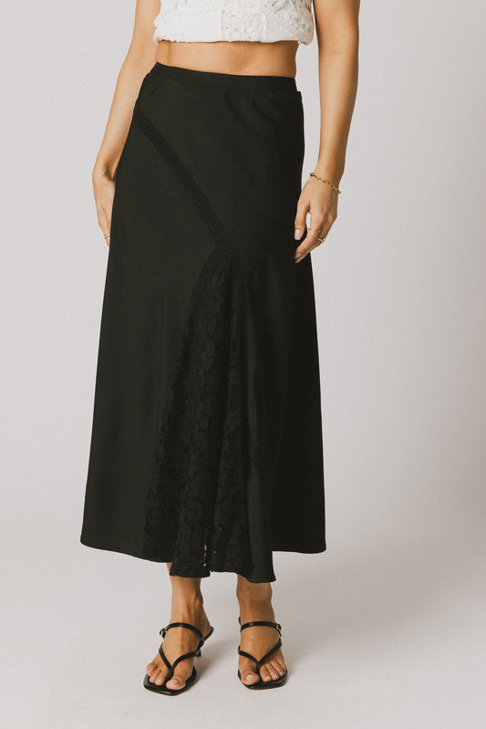 black maxi skirt