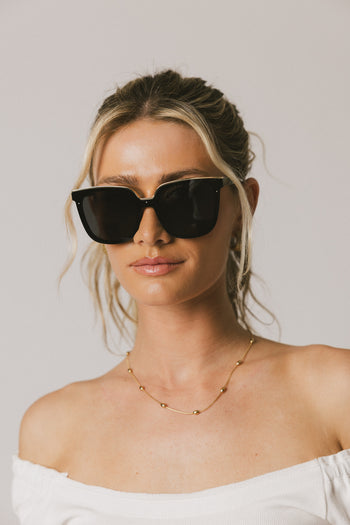 seamless black sunglasses
