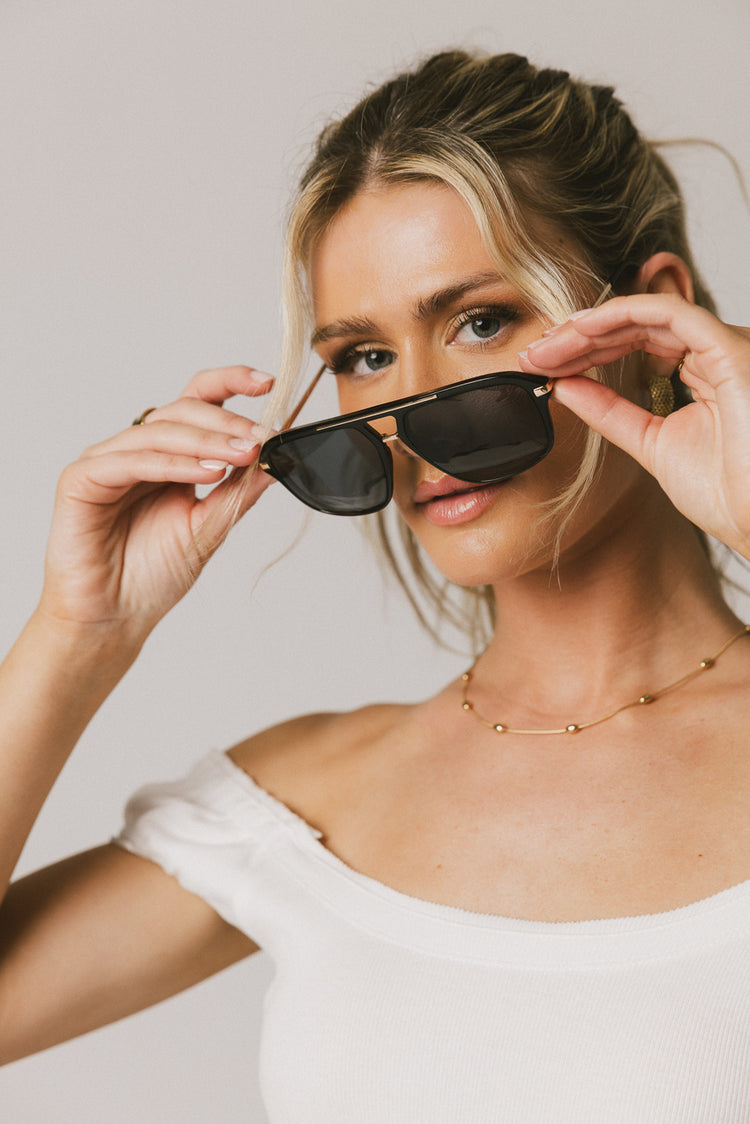 gold detail sunnies