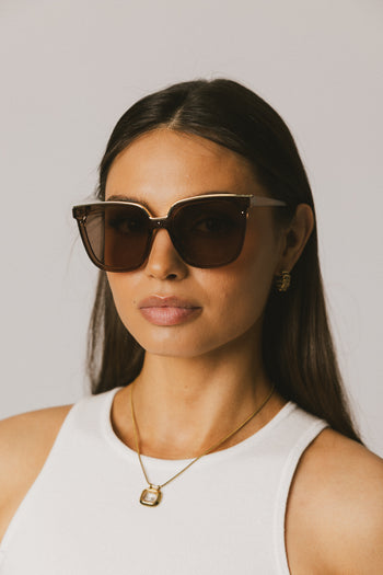 gold detail sunglasses