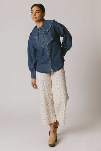 DENIM COLLARED BUTTON UP 
