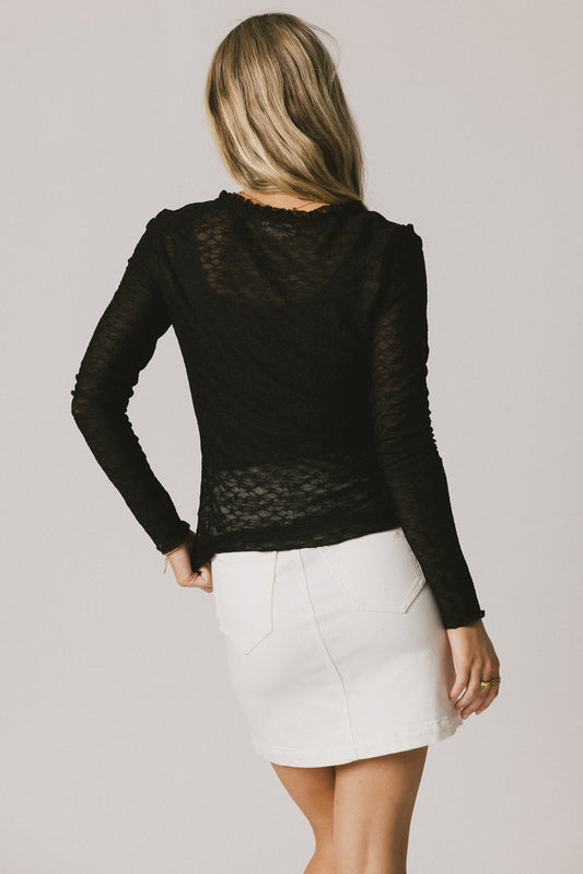 lace detall long sleeve