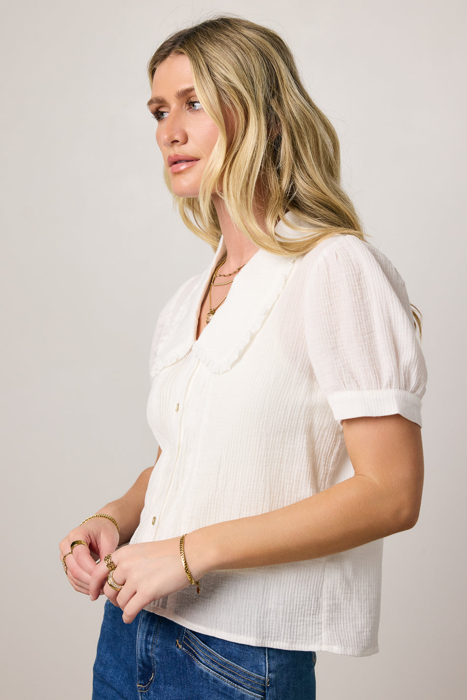 short sleeve white top