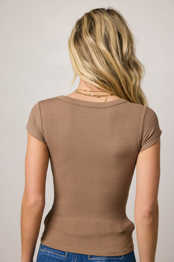 short sleeve brown top