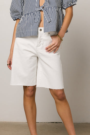 Mid Rise white shorts