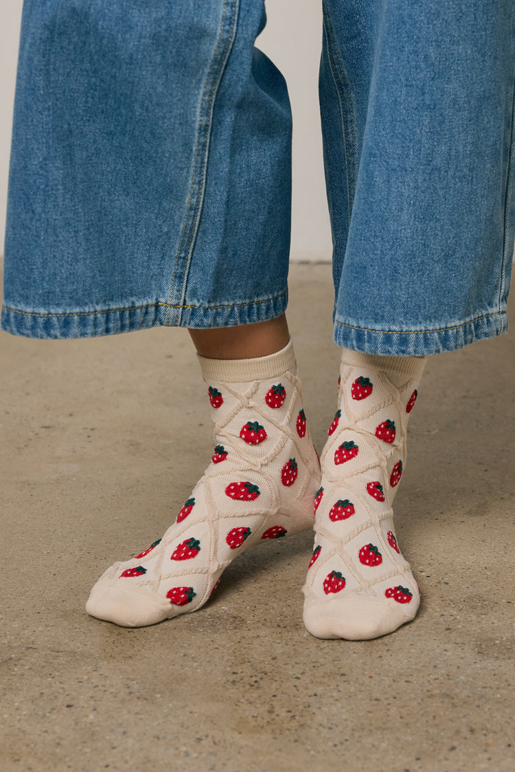 strawberry socks 