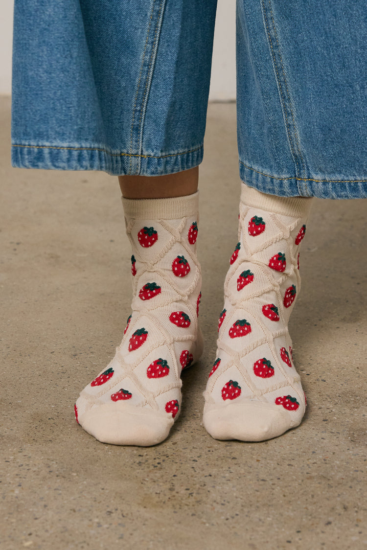 cream socks 
