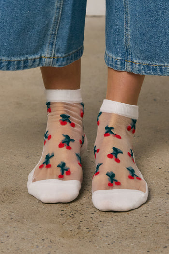 SHEER CHERRY SOCK 