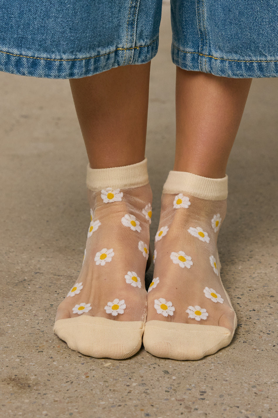 Sheer Striped Floral Socks in Nude