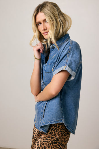 denim top with collar