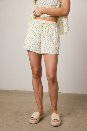 Amari Floral Shorts