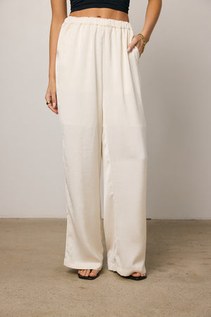 Maya Wide Leg Pants in Ecru