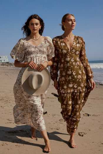 v neck long sleeve dress