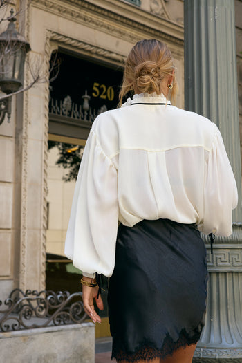 trimmed blouse with cuffed sleeves 