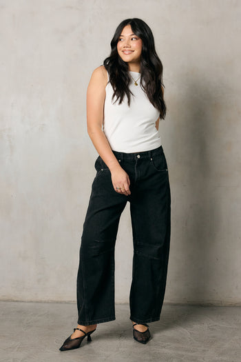 Lisette Barrel Jeans in Black - FINAL SALE
