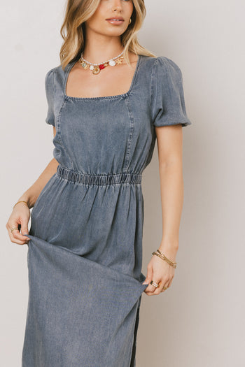 SHORT SLEEVE MAXI DRESS