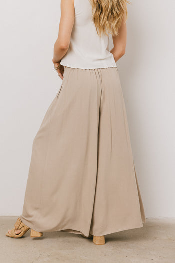 Kiaan Baggy Pants in Tan - FINAL SALE