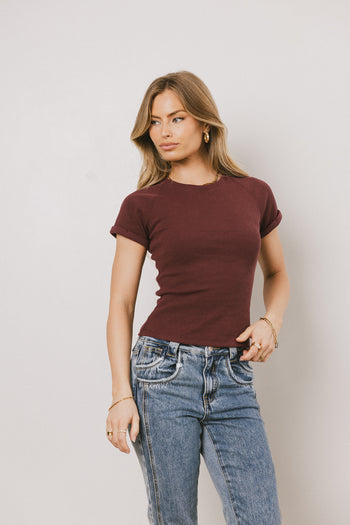 Kammie Ribbed Basic Tee in Maroon - FINAL SALE