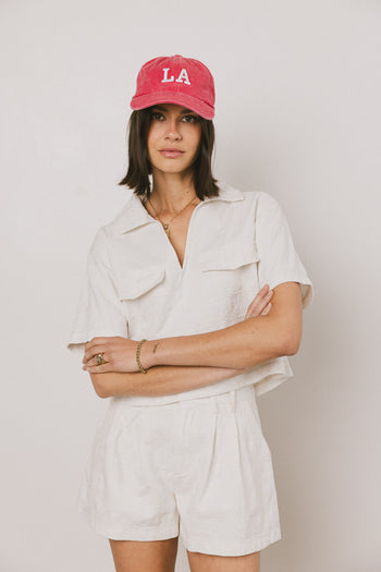 SHORT SLEEVE CREAM TOP