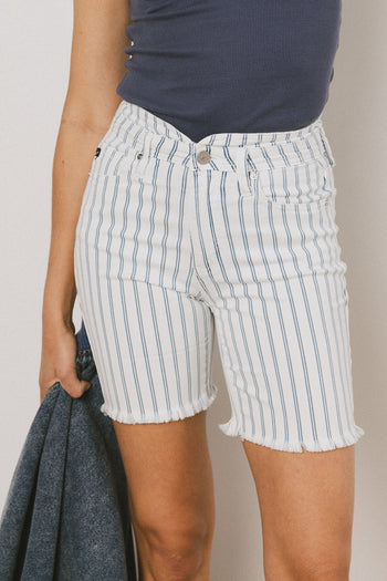 STRIPED SHORTS 