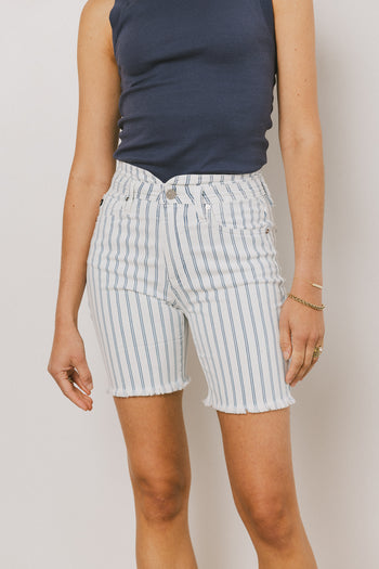 BLUE AND WHITE BERMUDAS