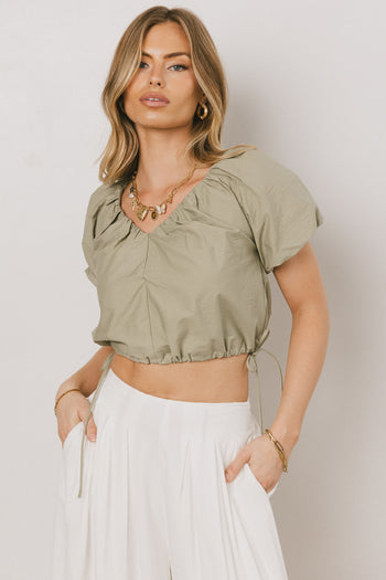 SINCHED SIDES ON GREEN BLOUE 