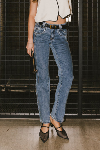 straight leg jeans