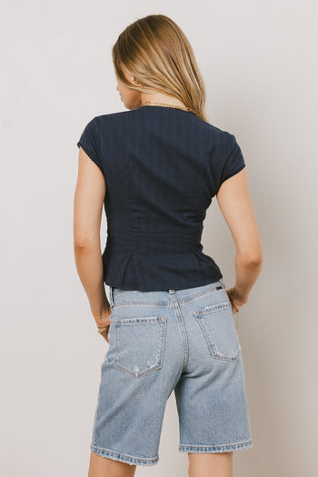 BACK POCKETS ON SHORTS
