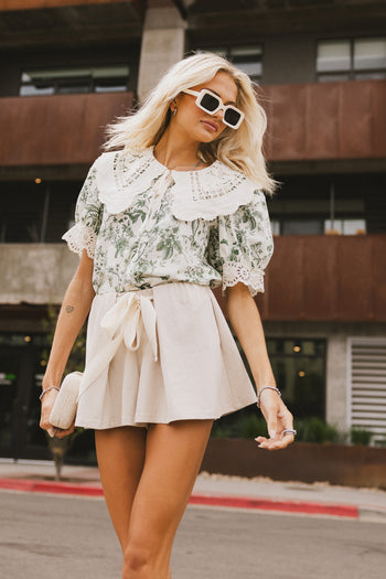 floral blouse with collar