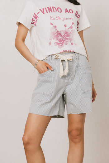 denim shorts with belt