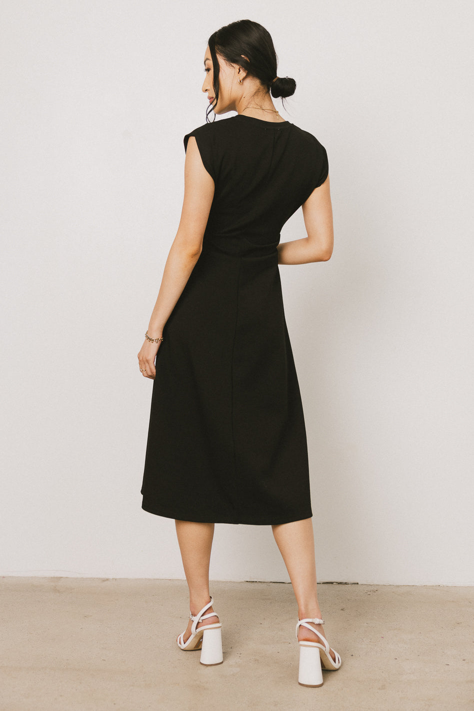 Midi Dress in Black