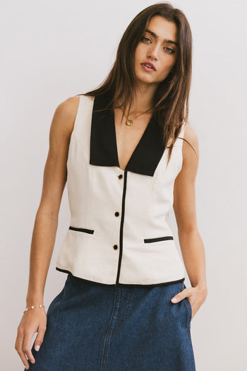 contrast vest