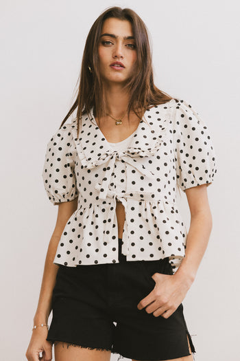 short puff sleeve top