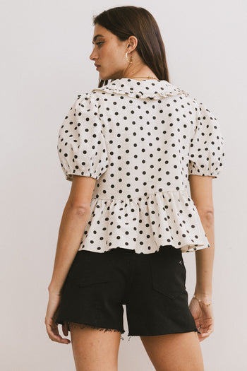 peplum blouse fit
