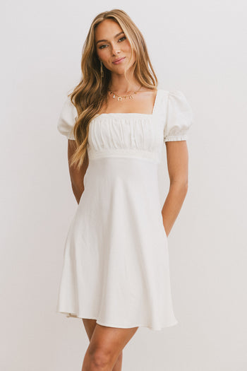 SHORT DRESS WITH FITTED BUST