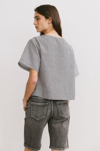 short sleeve black top